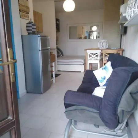 La Perla Di Apartment *